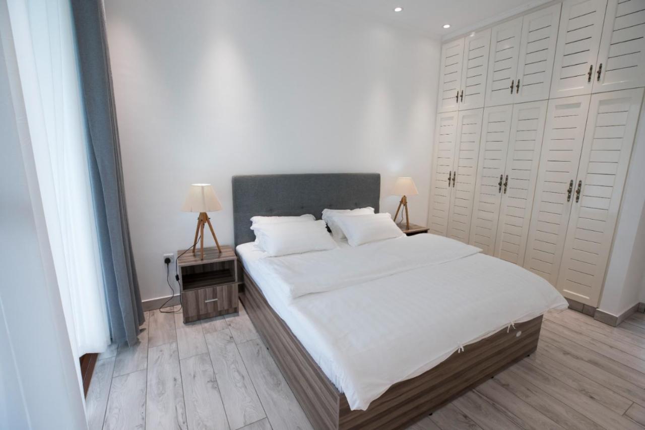 Waterlily Guesthouse โบวาลง ภายนอก รูปภาพ